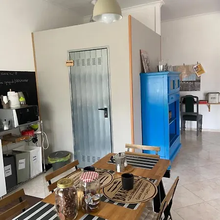 Metropolitan Panoramic * Nápoles