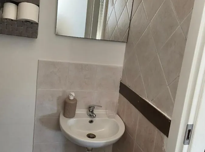 Metropolitan Panoramic