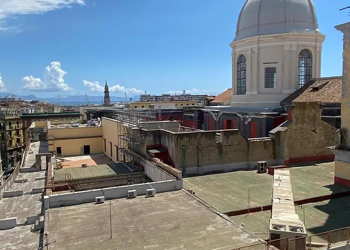 Metropolitan Panoramic Neapol